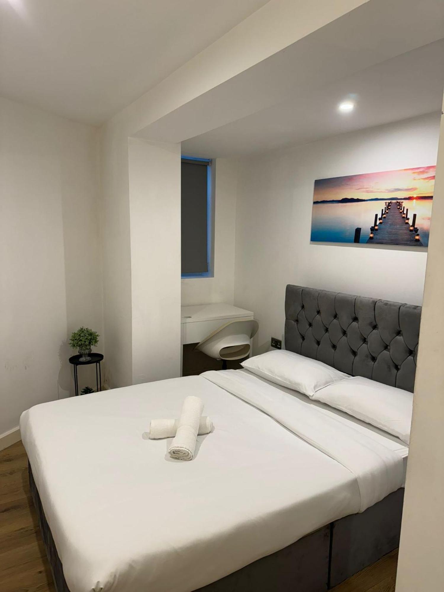 Cozy Two Bedroom Apartment Sleeps 6 Near Camden Market Hw10 ลอนดอน ภายนอก รูปภาพ